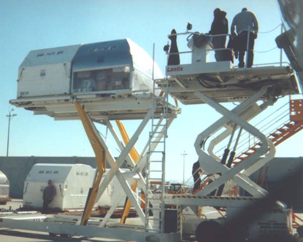 This cargo loader was the smaller of two designs that shared an enormous commonality of parts.   