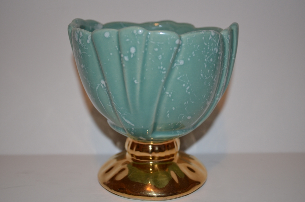 VINTAGE AMERICAN BISQUE GREEN/BLUE PLANTER 