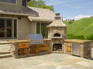 Outdoor Kitchen