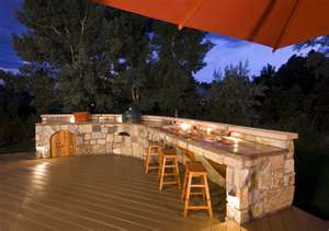 Outdoor Kitchen